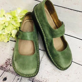 Elegantes sapatos femininos com adornos