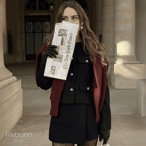 Blazer Feminino Giullia com Botões Elegantes e Caimento Alfaiatado