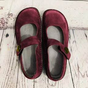 Elegantes sapatos femininos com adornos