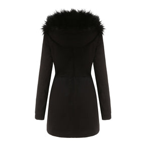 Sara - Parka feminina de comprimento médio com elegante gola de pele