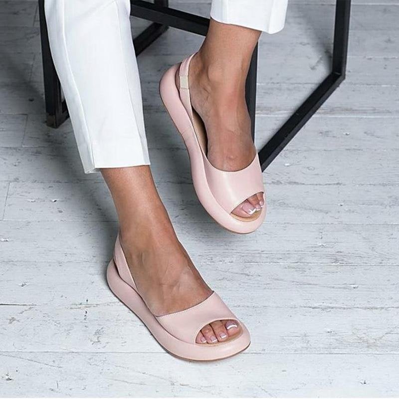 Elegantes sandálias femininas com plataforma aberta