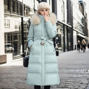 Bonnie - Casaco longo de inverno para mulher com capuz de pele e cinto